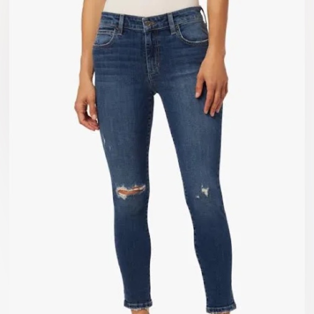Joe’s Jeans Curvy Crop